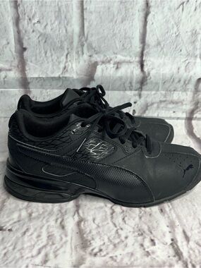 PUMA Tazon 6 Fracture FM women’s all black size 5.5